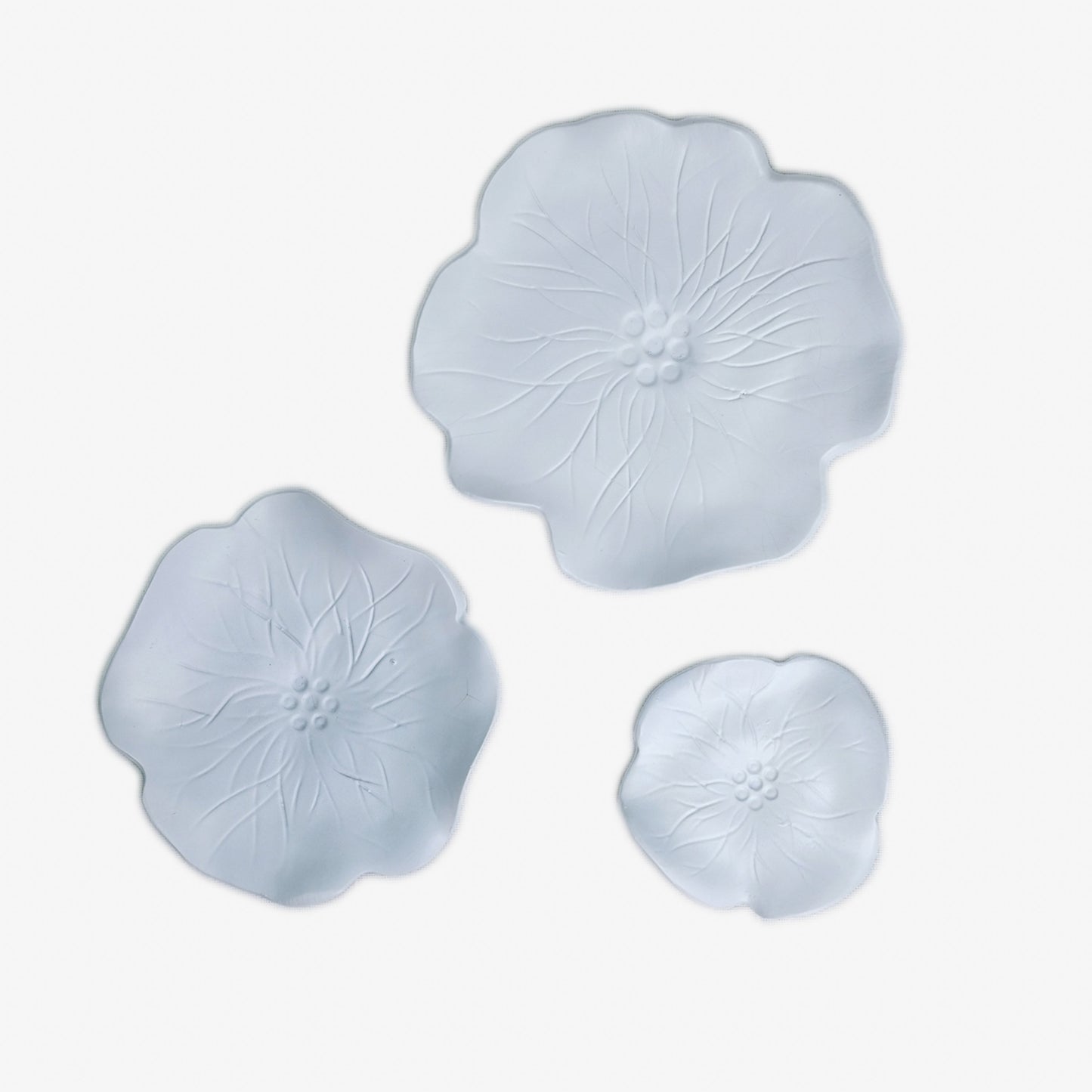 Water Flower Wall Decor in Gold ( + more colors)